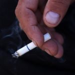 男性喫煙率　83.7％→28.2%へ